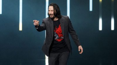 Starul Hollywood-ului Keanu Reeves, cunoscut pentru rolul sau din jocul video Cyberpunk, exprima dorinta de a fi implicat in continuarea acestei francize, declarand ca “cu siguranta” ar dori sa participe la realizarea lui Cyberpunk 2.