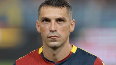 Critica unui fost proprietar din Liga 1 asupra transferului lui Stanciu la Genoa: „Nu este potrivit pentru el”