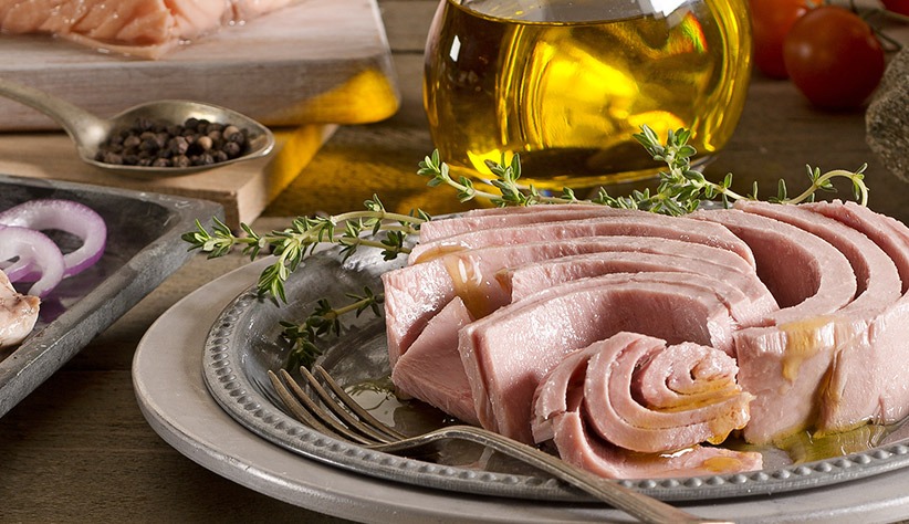 Surse de proteine pentru salate: de la pește la leguminoase – transformă orice salată vegetală într-o masă echilibrată și nutritivă cu proteine slabe și carbohidrați complecșiea noastră”