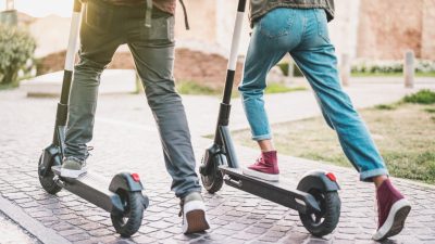Primăria anulează autorizarea pentru firma de trotinete din Piatra-Neamț în urma tragicției unui tânăr adolescentea noastră”