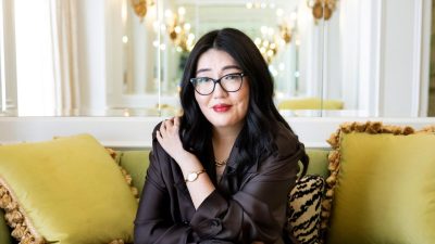 Autorul Jenny Han vorbeste despre finalul seriei “Vara in care m-am schimbat”