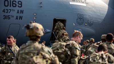 Statele Unite și talibanii se conformează unui acord pentru un schimb de prizonieri, conform declarațiilor emisarului american Adam Boehlerea noastră”