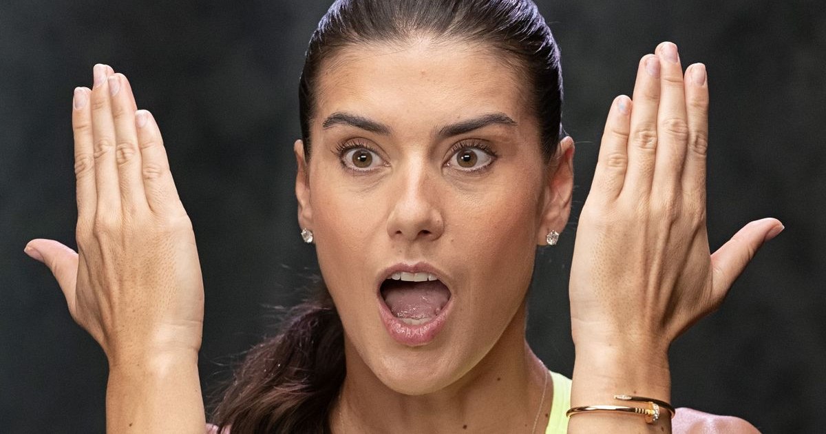 Sorana Cîrstea a obținut o victorie categorică împotriva jucătoarei din Letonia, Jelena Ostapenko, într-un meci care a fost la fel de scurt ca o jumătate de meci de fotbal.