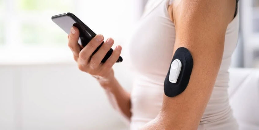 Milioane de utilizatori de dispozitive mobile urmăresc glicemia, însă acestea nu sunt eficiente pentru toți, fiind mai puțin precise pentru persoanele fără diabetea noastră”