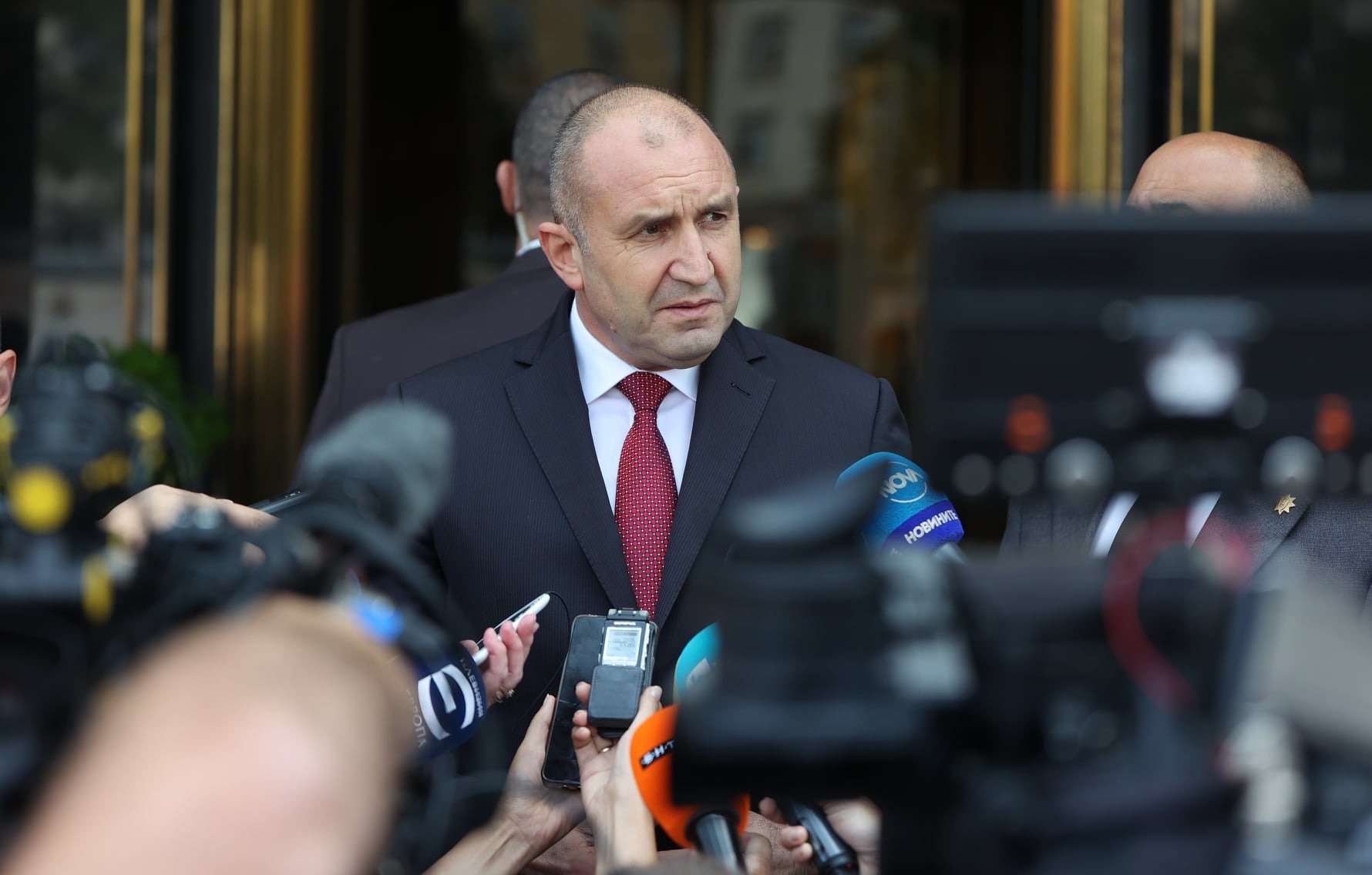 Parlamentul bulgar a revocat președintelui dreptul de a desemna conducătorii serviciilor de informațiiea noastră”