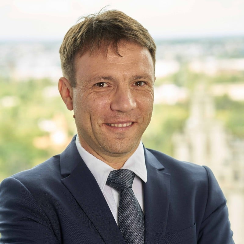 Persoana din spatele numirii lui Andrei Popovici ca și consilier onorific pentru economie în cadrul Administrației Prezidențialeea noastră”