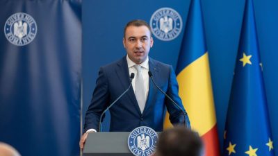 Bogdan Ivan: România are cele mai ridicate tarife la energie electrică din Europa, vândând megawatt-uri în Ungaria la prețuri mici și importând între orele 18-22 la costuri foarte mariea noastră”