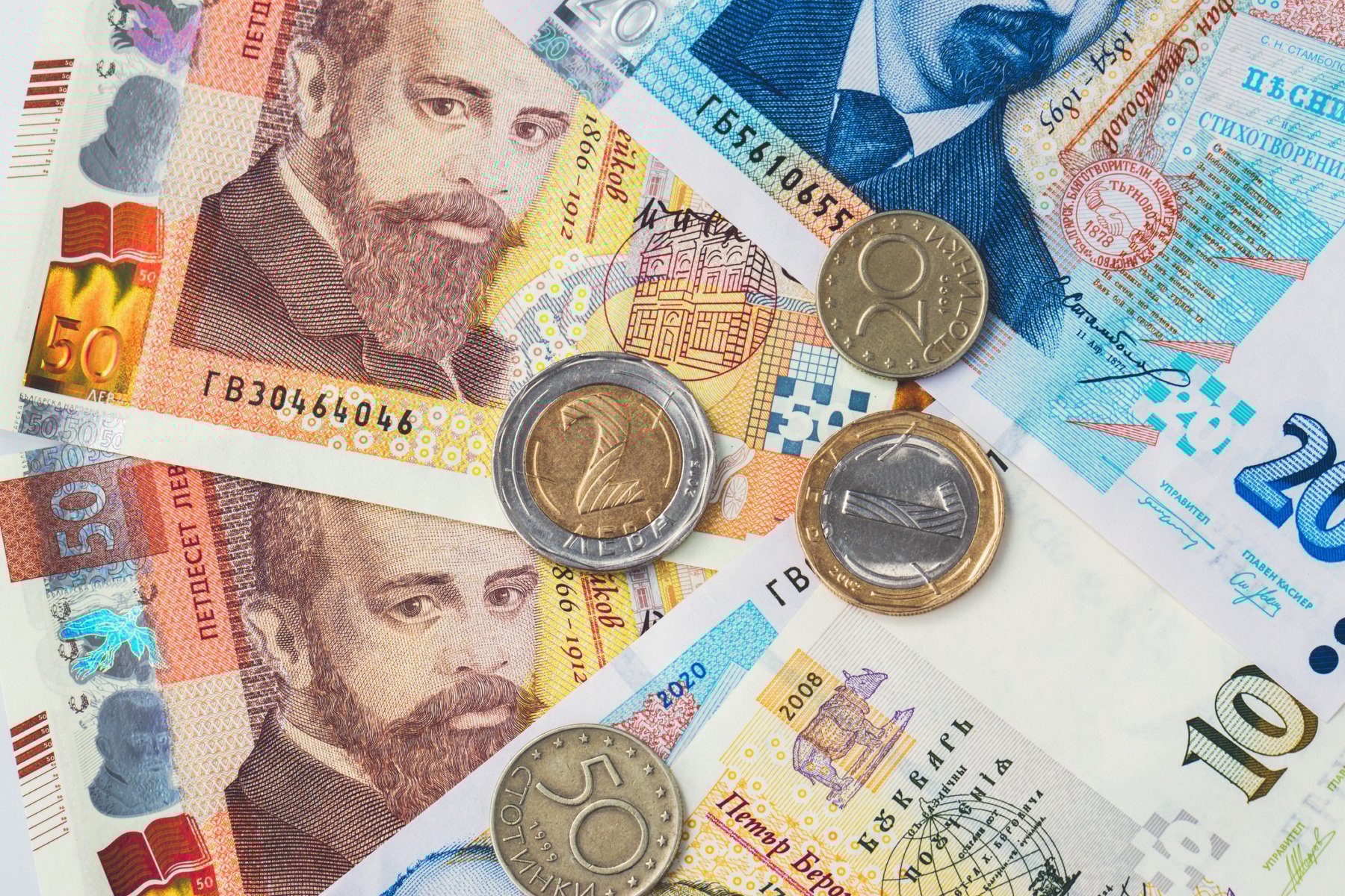 Expert economic și antreprenor din Bulgaria: Urmează falimentul, similar cu România și Franța / Deficitul real al bugetului național al Bulgariei depășește 8%ea noastră”