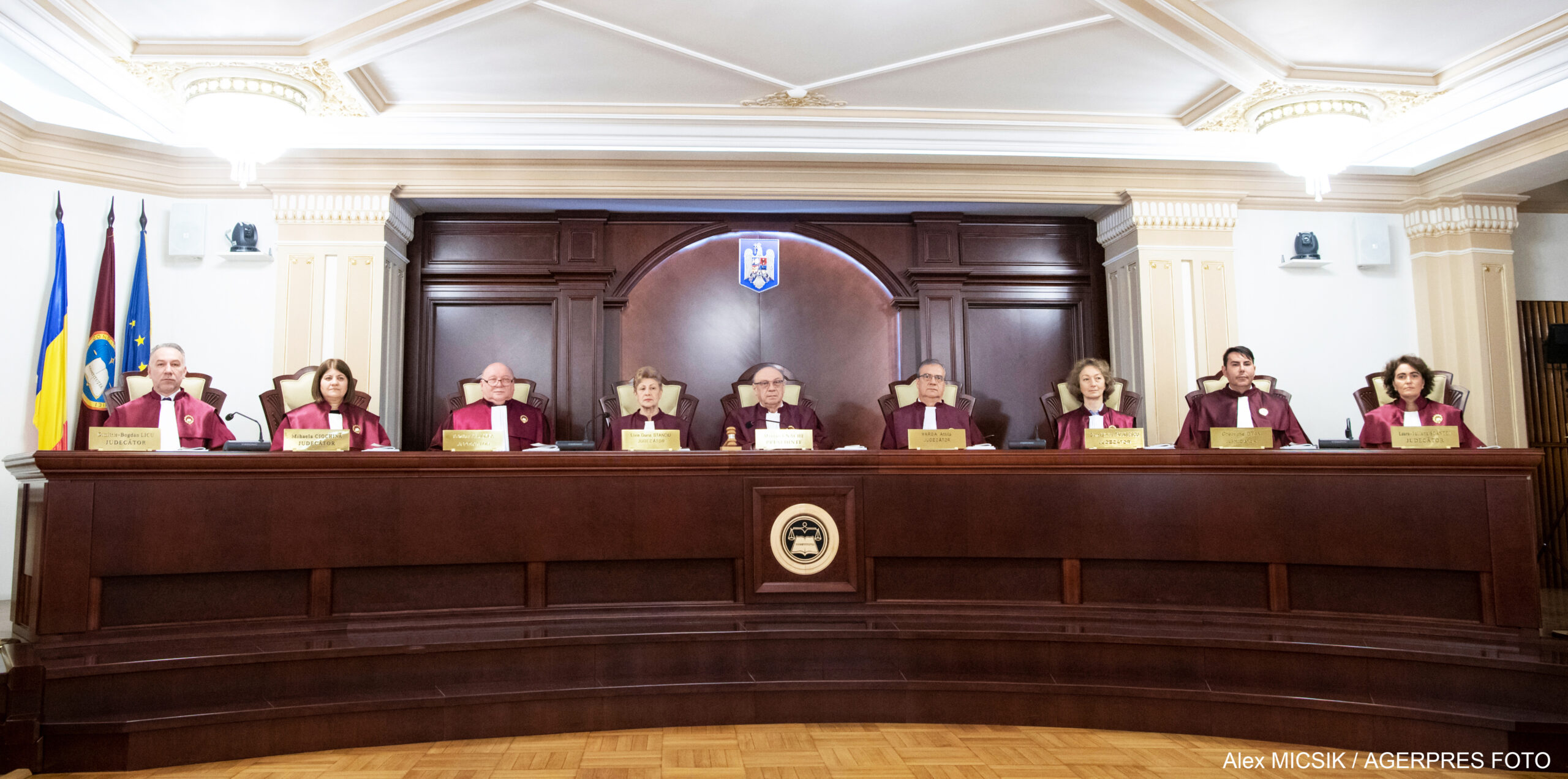 CCR: Legea pentru implementarea unor metode de recuperare și optimizare a resurselor publice – constituțională doar în parte.