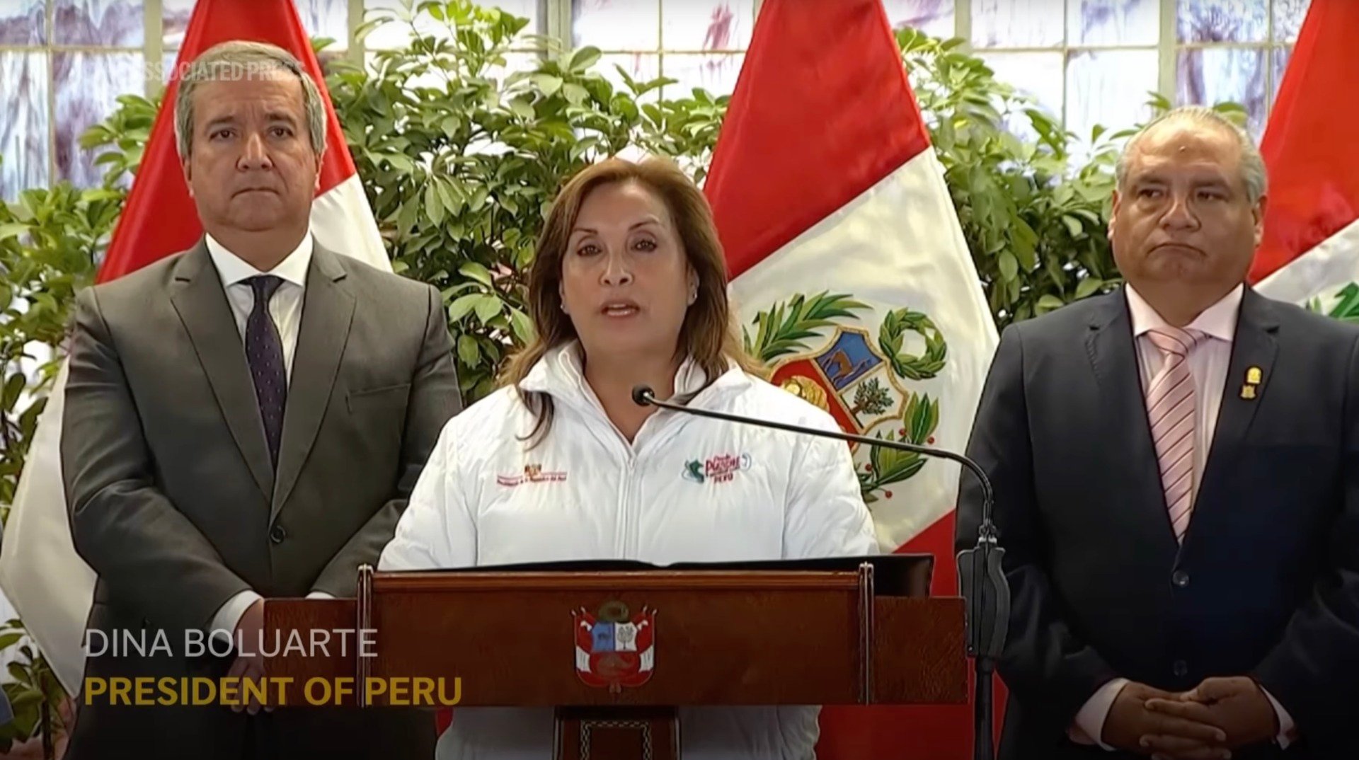 Parchetul din Peru cere interdicția de a părăsi țara pentru fostul președinte Dina Boluarte, care a fost destituită în cursul zilei de vineri în urma unei sesiuni extinse în Parlamentea noastră”