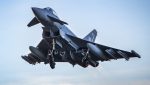 Două avioane britanice au efectuat o misiune de 12 ore alături de forțe americane și NATO, în apropierea frontierei cu Rusia, inclusiv peste spațiul românescea noastră”