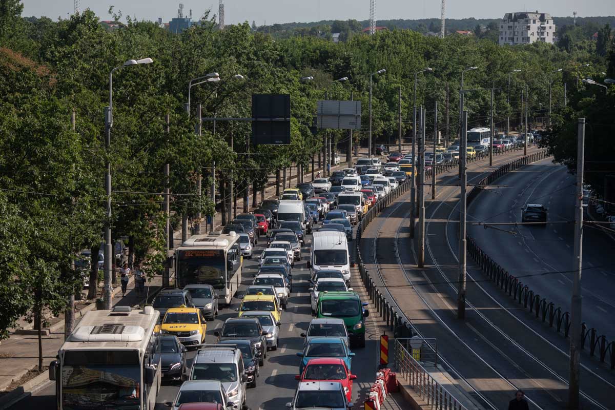 Propunere pentru impunerea unei taxe zilnice de 3,5 euro pentru autovehiculele neînregistrate în București sau Ilfov și care circulă în Capitală, depusă de un reprezentant PSD în Consiliul Generalea noastră”