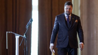 Claudiu Târziu, fost senator AUR și lider al mișcării conservatoare, solicită reducerea numărului de deputați și eliminarea fondurilor pentru partide: “Este o situație comună în care fiecare trage de resurse în propria direcție”ea noastră”