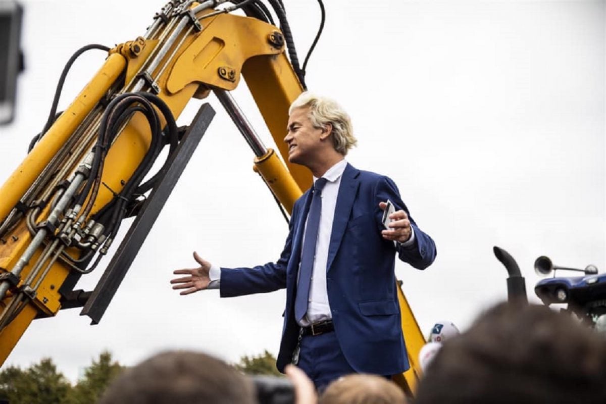 Formațiunea de extremă dreaptă a lui Wilders domină în sondaje în Țările de Jos, cu o săptămână înainte de alegeriea noastră”