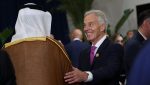 A fost Kosovo reconstruit cu adevărat de catre Blair? 

sau 
Cu adevărat, a reincarcat Blair Kosovo-ul? 

sau
A reusit Blair sa rebuiasca Kosovo? 

sau 
Cat de mult a reusit Blair sa reconstruiasca Kosovo?