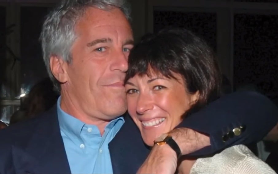 Justiția din Statele Unite a refuzat recursul Ghislaine Maxwell, asociataă lui Epstein, în privința sentinței primiteea noastră”