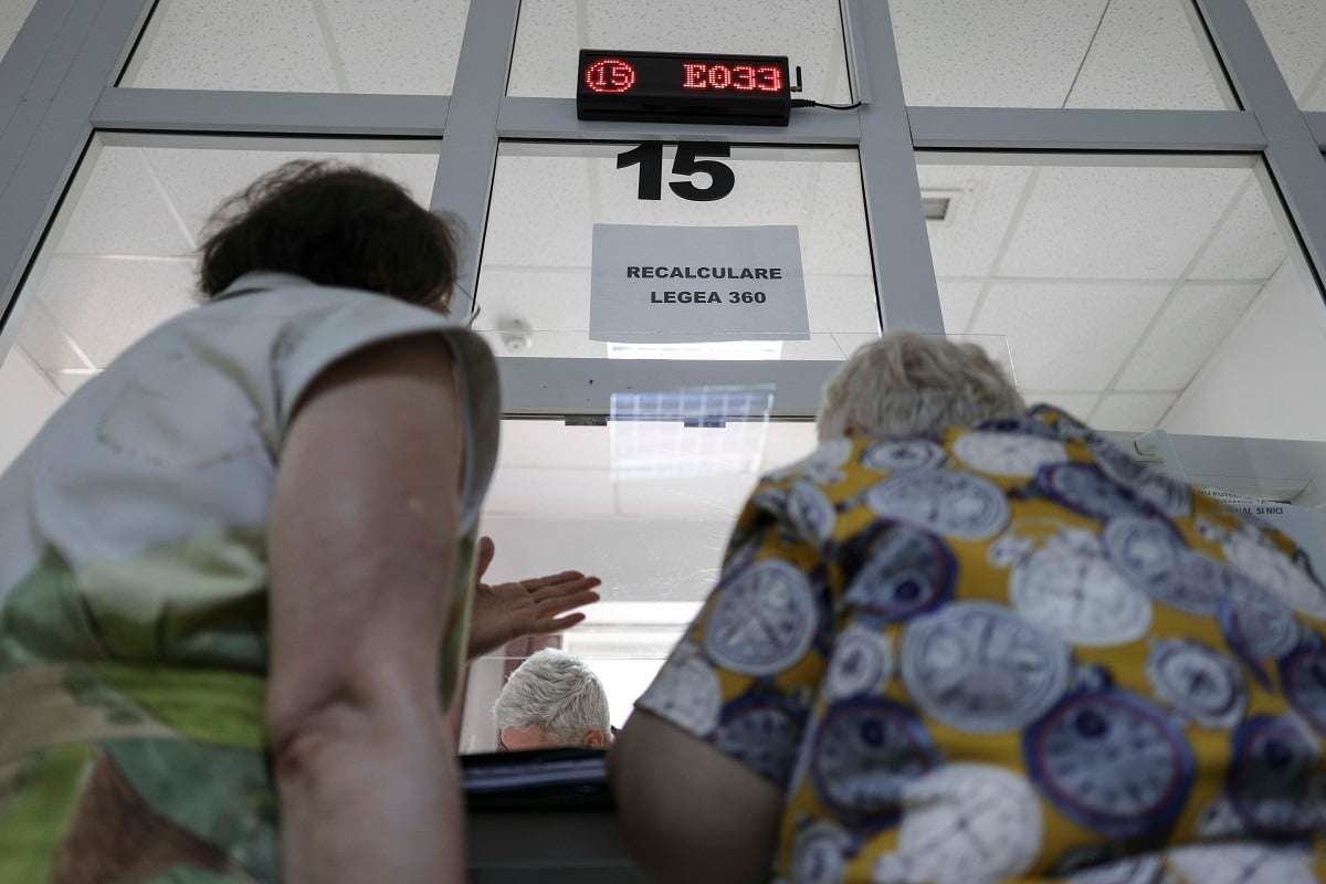 Raluca Turcan de la PNL avertizează asupra unui val de aproape un milion de pensionări în următorii 6-8 ani, care va suprasolicita sistemul public de pensii și solicită pregătirea unor reforme de amploareea noastră”