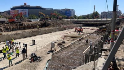 Începând de luni, 6 octombrie, restricții temporare de trafic în zona centrală a Capitalei pentru realizarea lucrărilor la planșeul Uniriiea noastră”