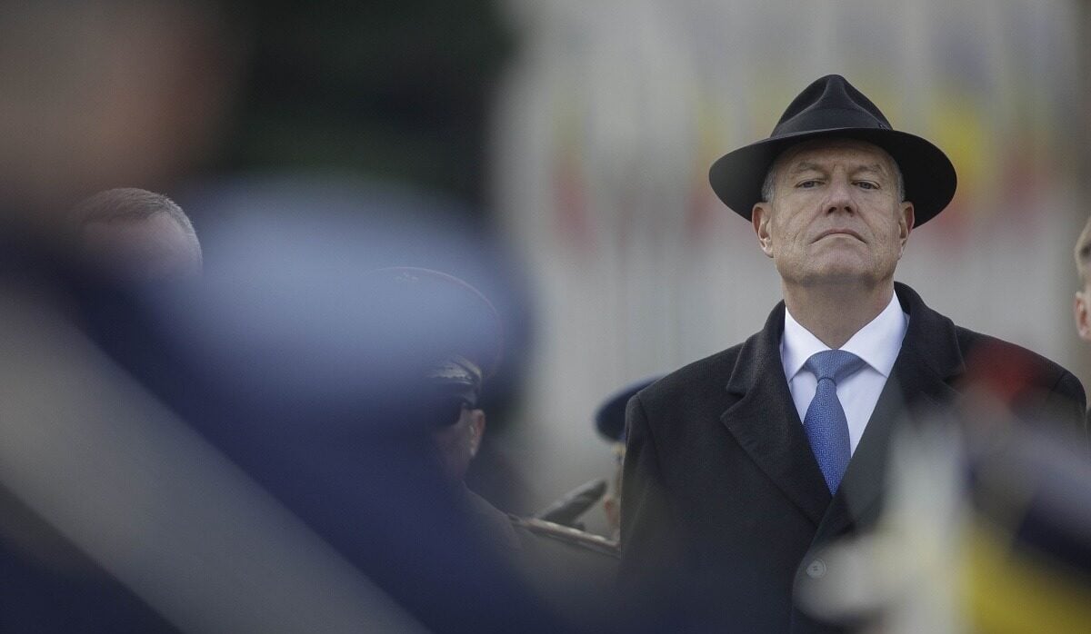 Fostul lider al țării, Klaus Iohannis, a fost obligat de autoritățile fiscale să execute o decizie, caz în care proprietatea sa va fi pusă la vânzare prin procedură de licitație. De asemenea, se pare că Iohannis va fi chemat în instanță de către statul român pentru a recupera sumele de bani obținute din închirierea imobilului respectiv.