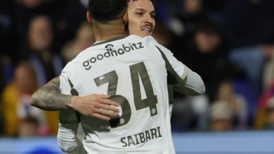 Iată o reformulare a titlului: “Nota impresionantă obținută de Dennis Man după debutul său strălucit la echipa olandeză de fotbal”