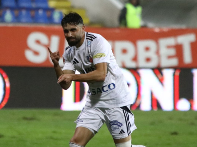 Un fotbalist de top a reușit să ajungă pe prima poziție în clasament cu echipa sa, FC Botoșani, și acum vizează selecționata națională: “Evident, am astfel de aspirații!”