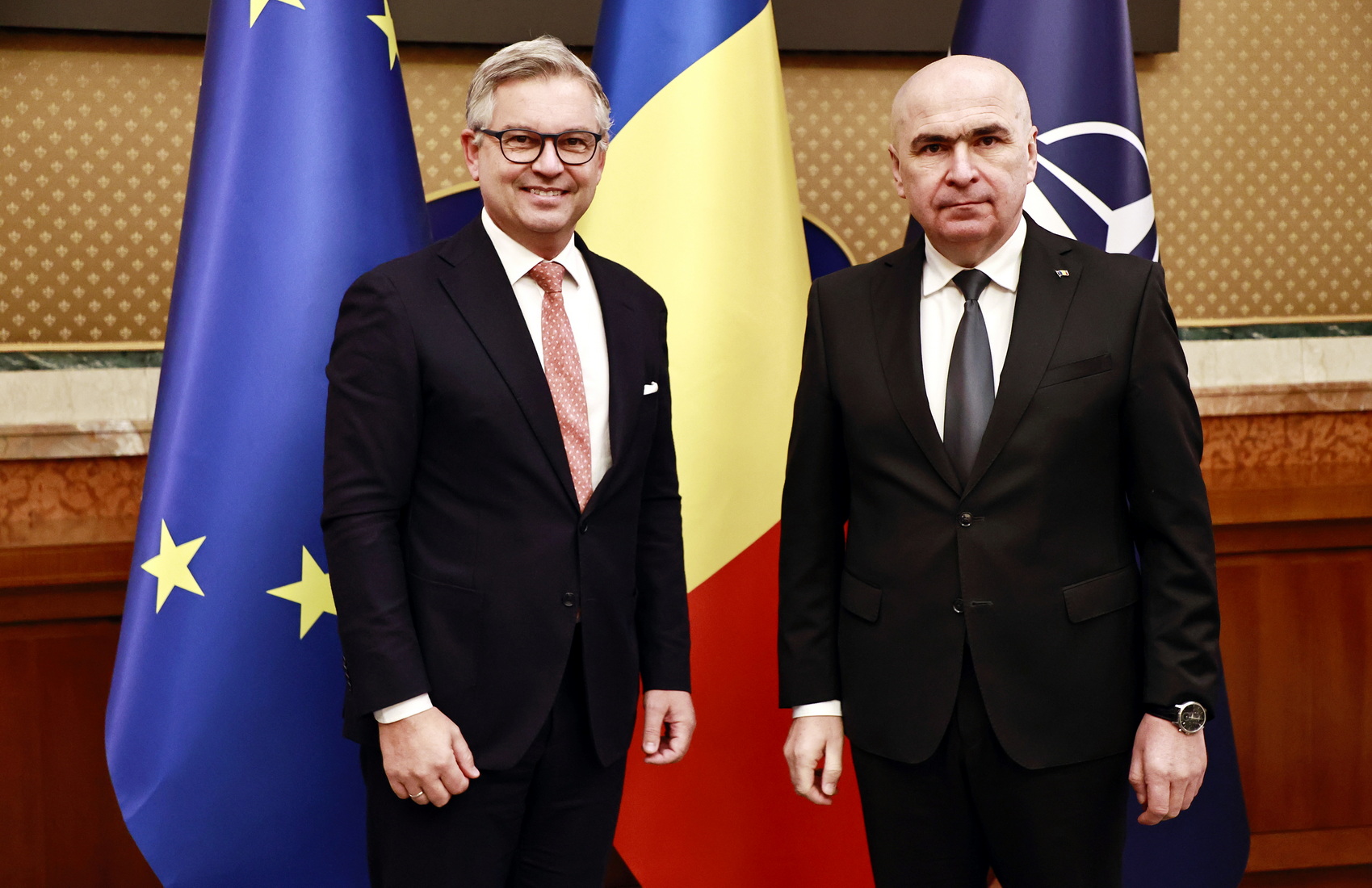 Premierul poarta negocieri cu comisarul european pentru afaceri interne si migratie; se dezbate asigurarea securității frontierelor externe ale UE