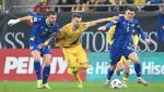 România dispută astăzi un meci crucial cu Austria în preliminariile Campionatului Mondial de Fotbal, transmis de postul de televiziune Antena 1ea noastră”