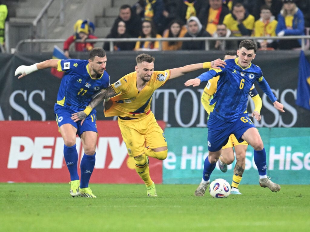 România dispută astăzi un meci crucial cu Austria în preliminariile Campionatului Mondial de Fotbal, transmis de postul de televiziune Antena 1ea noastră”