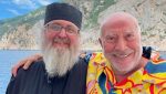 Dan Voiculescu caută să dezvăluie misterul tinereții fără bătrânețe, în timp ce fundația sa participă la un eveniment dedicat alimentației ce promotează longevitateaea noastră”