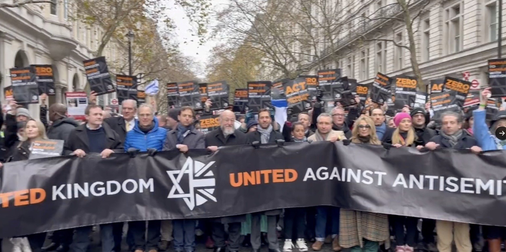 Premierul Keir Starmer avertizează că antisemitismul crește în Regatul Unit, la doi ani de la atacul violent al Hamas asupra israelienilorea noastră”