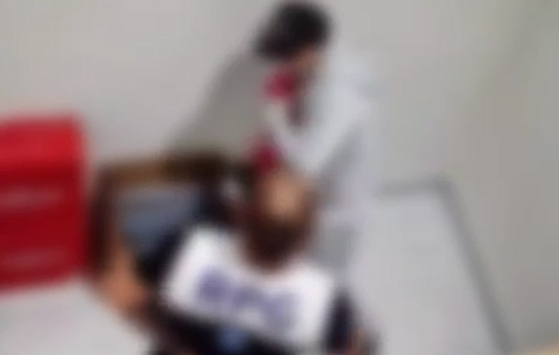 Agent de securitate din București reținut pentru comportament abuziv, suspectat că a lovit un individ prins în tentativa de furt în afara unui magazin din Capitalăea noastră”