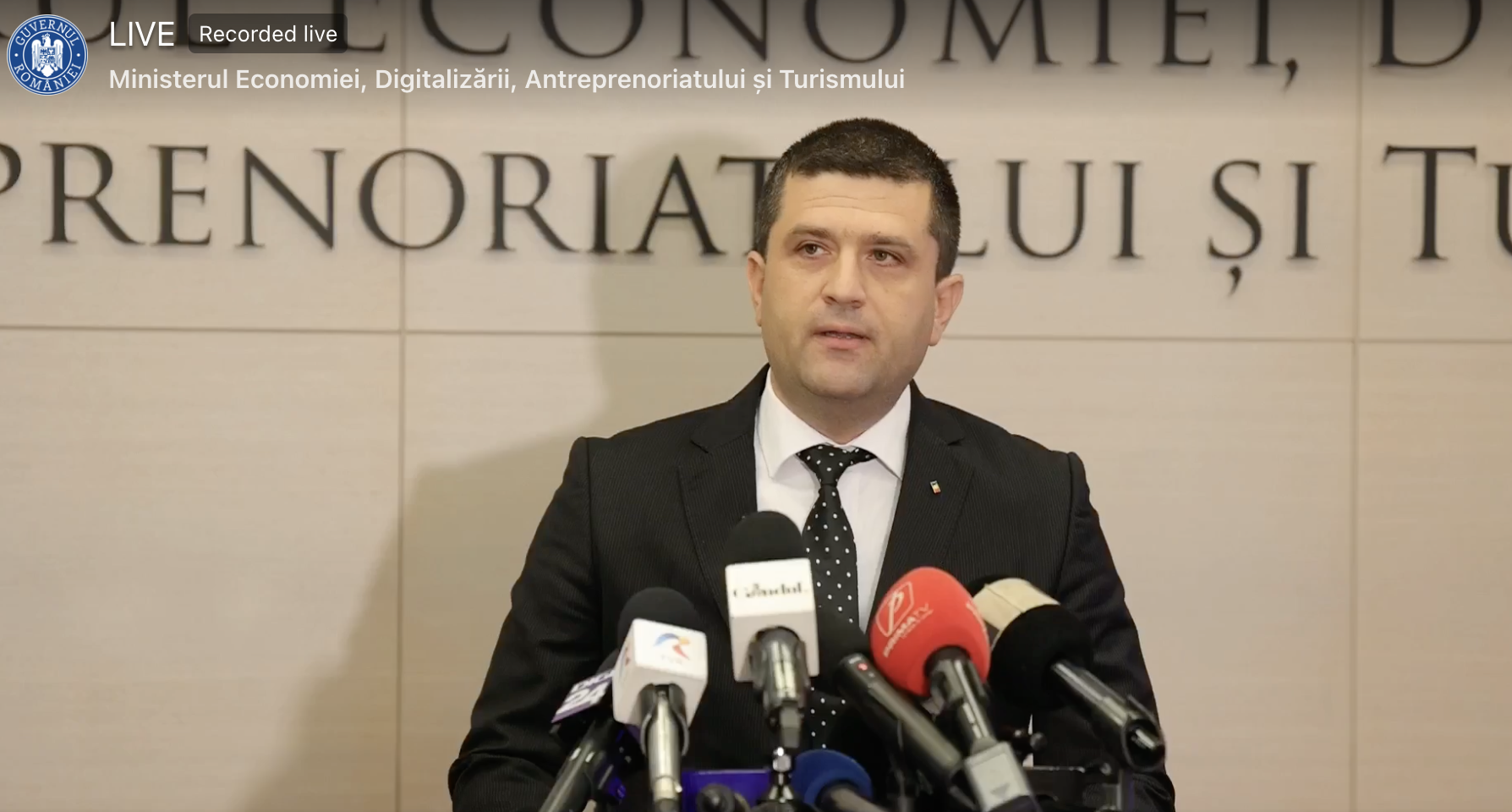 Senatul va dezbate luni moțiunea simplă împotriva ministrului Economiei în plen.