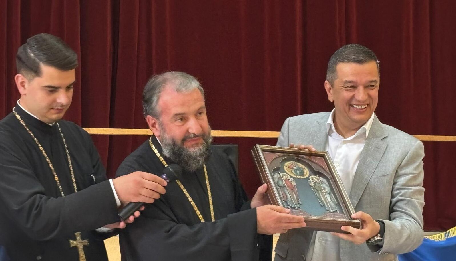 Sorin Grindeanu sugerează eliminarea termenului „progresist” din statutul PSD și substituirea cu afirmarea „valorilor democratice, naționale, religioase, tradiționale și culturale ale poporului român”; PSD urmează să recâștige voturile de la AURea noastră”