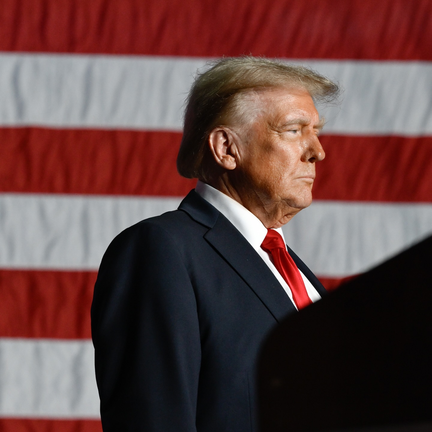 Trump da verde pentru actiunile CIA impotriva Venezuelei in revolta