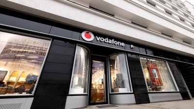 Vodafone România a completat procesul de achiziție a Telekom România Mobile Communications.