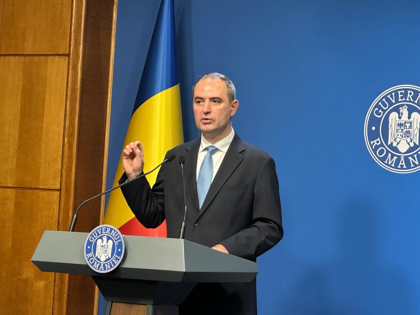 Ministrul Finanțelor, Alexandru Nazare, anunță descoperirea unei fraude la Craiova de către ANAF și identificarea unor persoane implicate din interior / Au fost activate controale de integritate la Trezoreria din Craiovaea noastră”