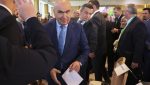 Iată o posibilă reformulare a titlului: “Dezbatere în cadrul Coaliției: viitorul mandatului lui Ilie Bolojan în urma deciziei Curții Constituționale și calendarul alegerilor din Capitală, subiecte de discuție. Care sunt opțiunile disponibile?