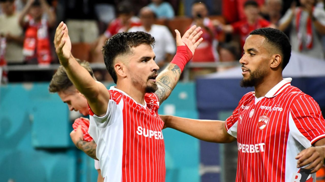 Suporterii lui Dinamo l-au desemnat pe jucătorul lunii! A lăsat o amprentă în august și a continuat să impresioneze în septembrie.