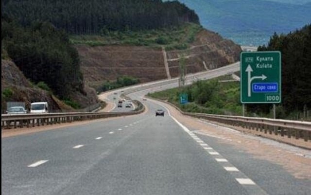 Autostrada Ruse-Veliko Tărnovo urmează să fie finalizată până în 2029, fiind un proiect strategic pentru Bulgaria și Europa, ce leagă Marea Baltică, Marea Neagră și Marea Egeeea noastră”