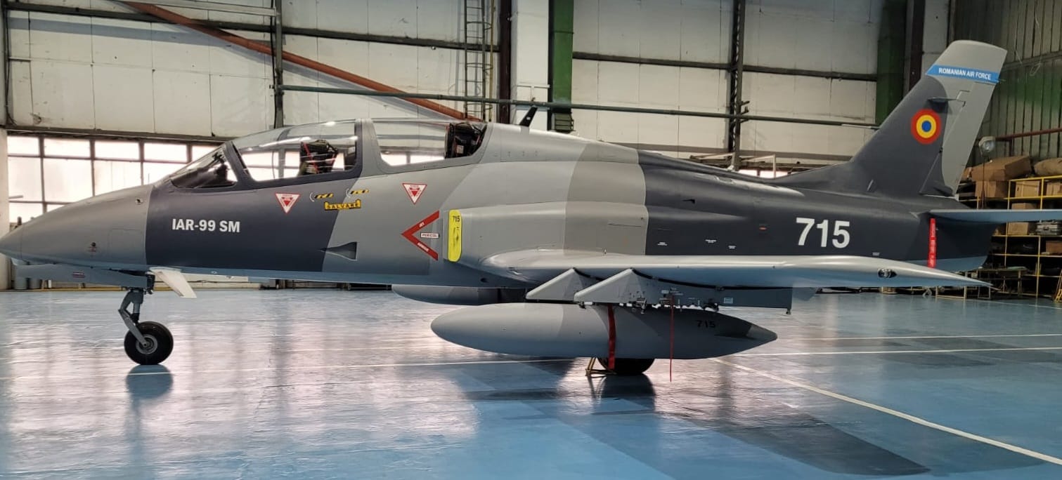 Întârziere semnificativă în proiectul de modernizare a avionului IAR-99 SM: cinci aeronave pregătite pentru livrare, dar fără soft omologat, într-o dispută între compania românească Avioane Craiova și israelienii de la Elbit Systemsea noastră”
