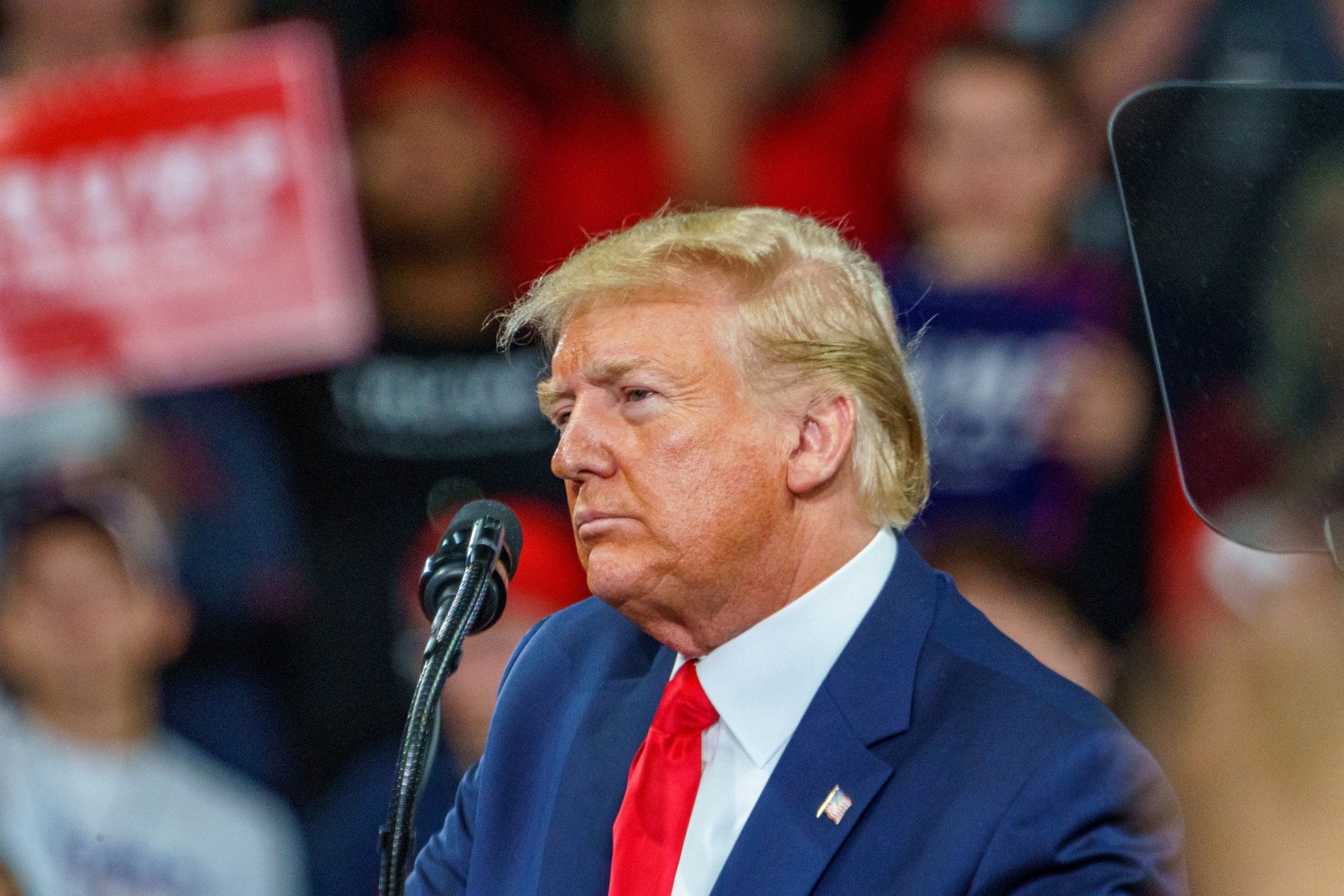 AFD propune acordarea statutului de cetățean de onoare lui Trump în unul dintre districturile din sud-vestul Germanieiea noastră”