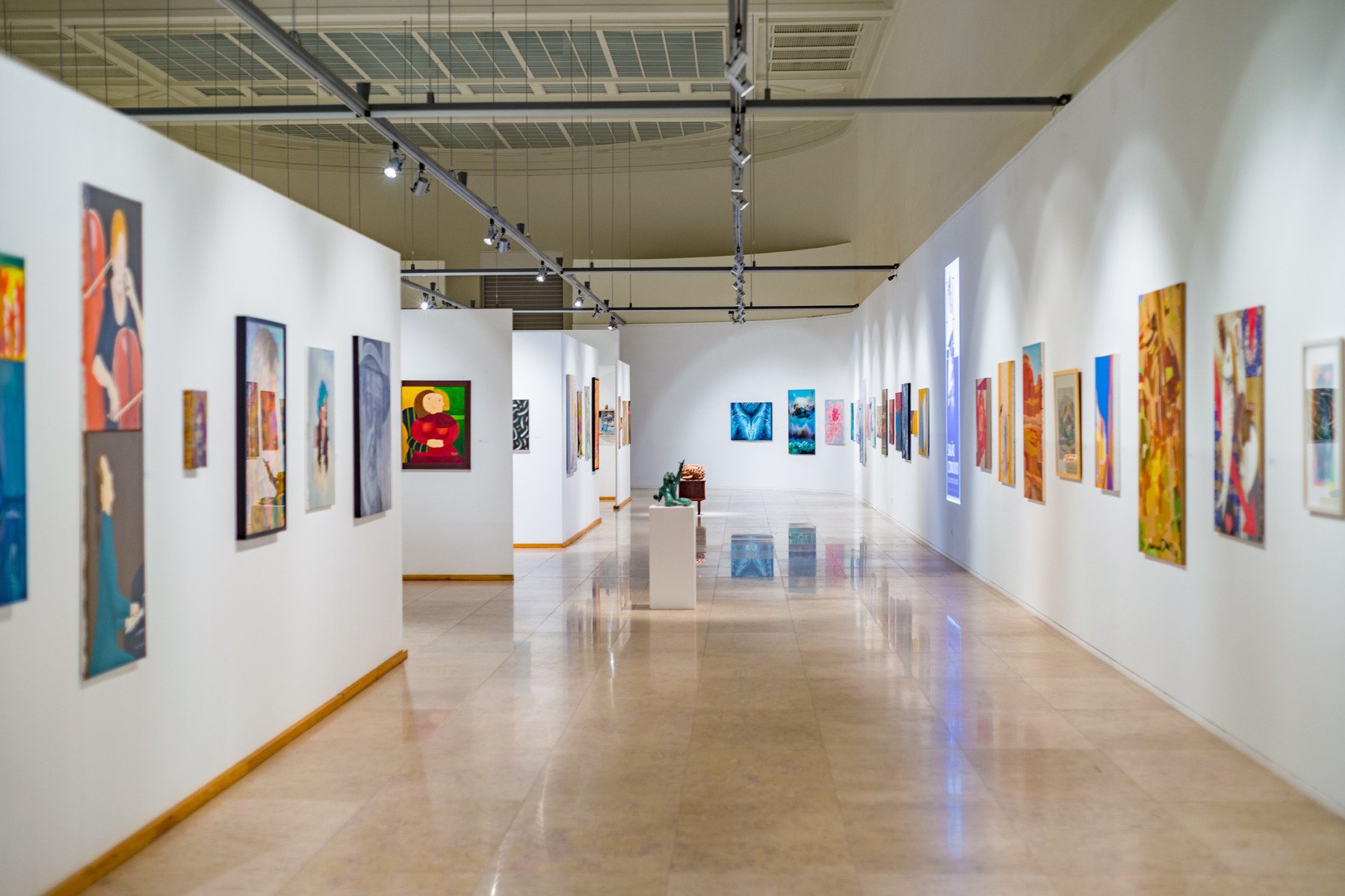 Weekendul Noaptea Albă a Galeriilor de Artă: evenimente gratuite în București și în întreaga țară, de vineri până duminicăea noastră”