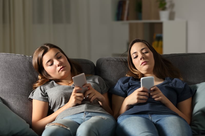 Danemarca pregătește interzicerea rețelelor sociale pentru minorii sub 15 aniea noastră”