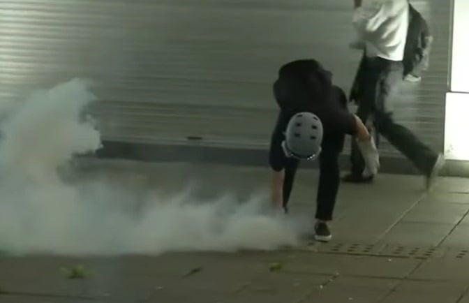 Investigație la Liceul „Dumitru Dumitrescu” din Buftea după ce un elev a folosit spray lacrimogen pe holuri; trei elevi și două cadre didactice au fost transportate la medic.ea noastră”