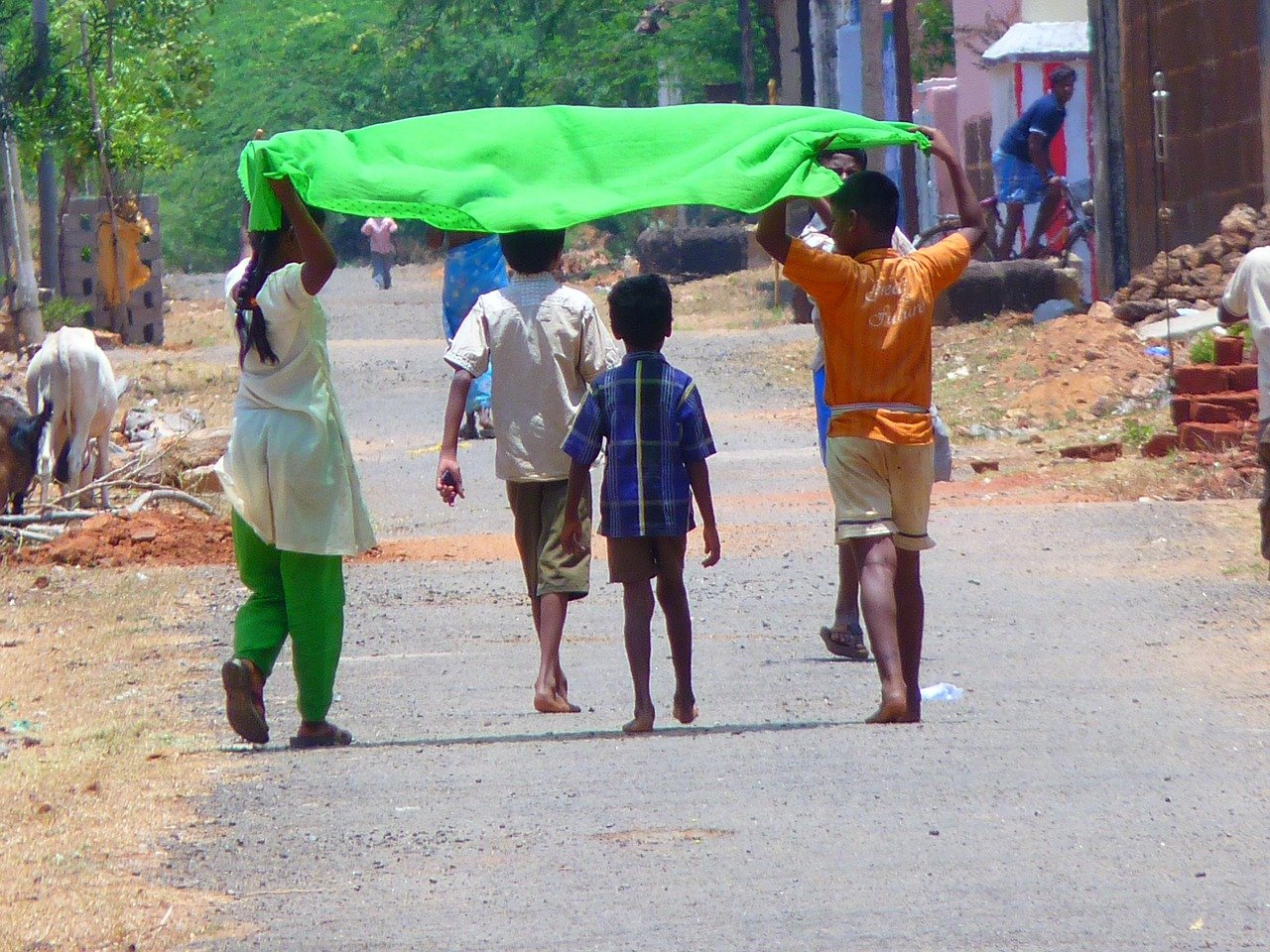 Un sirop pentru tuse interzis în India după decesul mai multor copii, fiind contaminat cu o substanță nocivăea noastră”