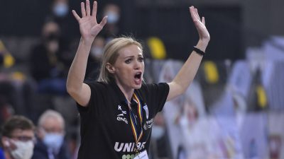 Iulia Curea a fost numită antrenor secund al reprezentativei feminine de handbal.