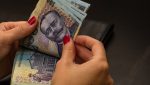 Companiile din România vor face față unei noi majorări a remunerației minime, începând cu anul 2026, anunță un deputat al Partidului Social Democrat.