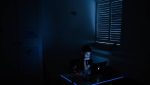 Un minor de treisprezece ani a transmis în direct pe o rețea socială de imaginii și videoclipuri propria sinucidere, în timp ce utilizatorii platformei îl îndemnau să-și pună capăt zilelor.