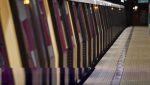 Primăria Sectorului 4 își asumă responsabilitatea pentru realizarea pasajului subteran dintre stațiile de metrou și tramvai de la Unirii, în timp ce Primăria Capitalei a declarat inițial că nu poate demara proiectul în acest moment, apoi a șters anunțul public.