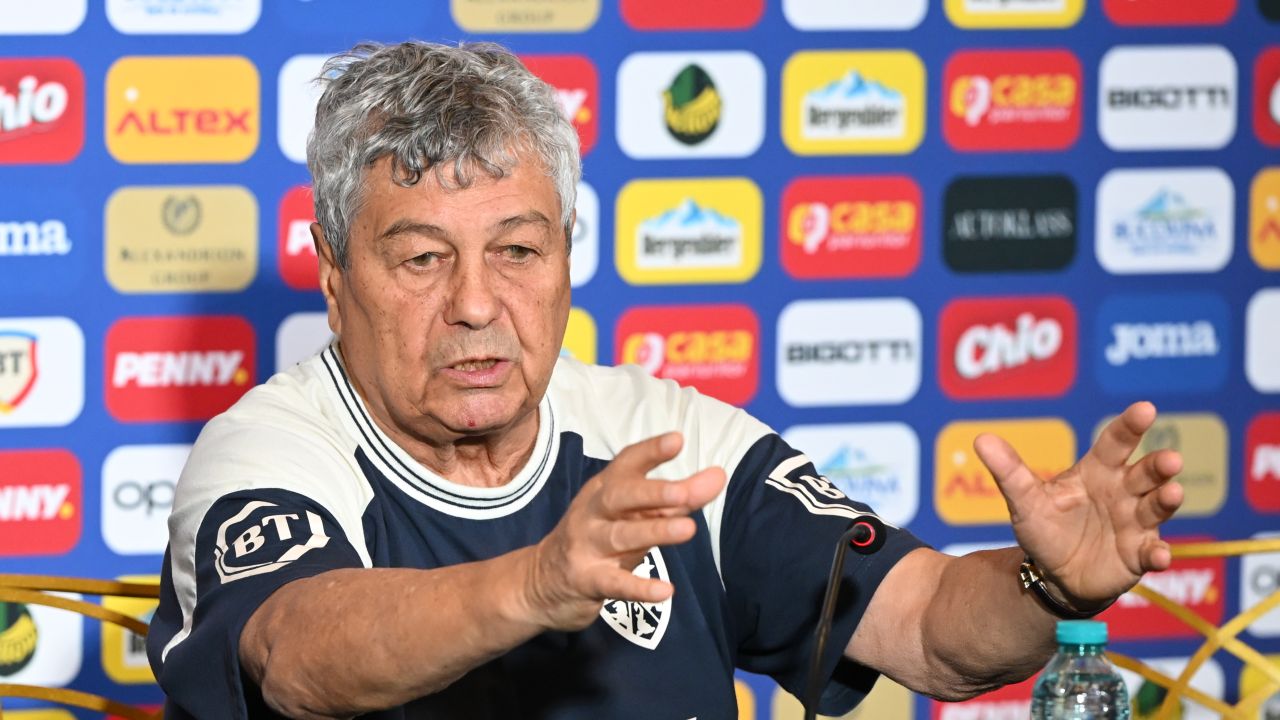 Imprevizibilitățile lui Lucescu. Cum s-ar putea prezenta echipa de start a României în confruntarea cu Moldova.